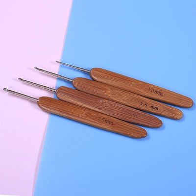 Bamboo Crochet Hook Set (5 Sizes)